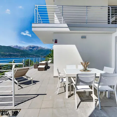 White House - Stunning Views