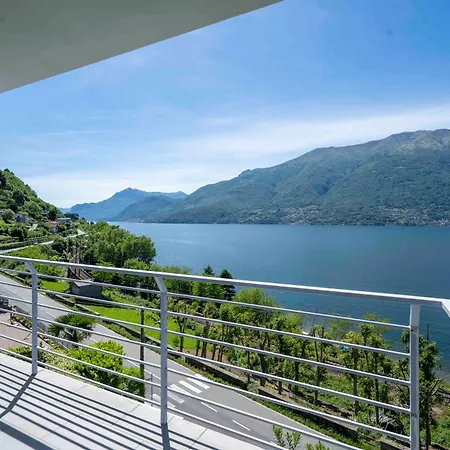 White House - Stunning Views * Dorio