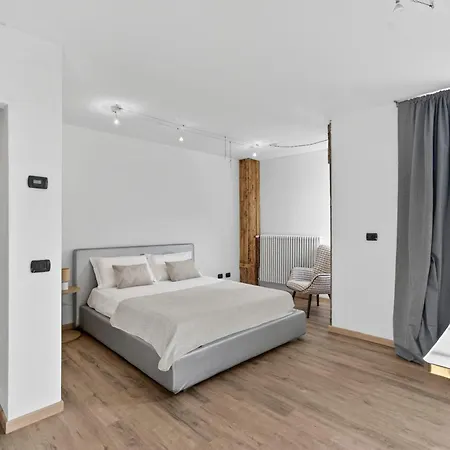 White House - Stunning Views * Dorio